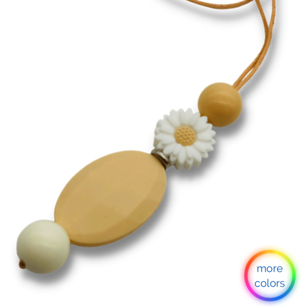 DAISY PENDANT NECKLACE